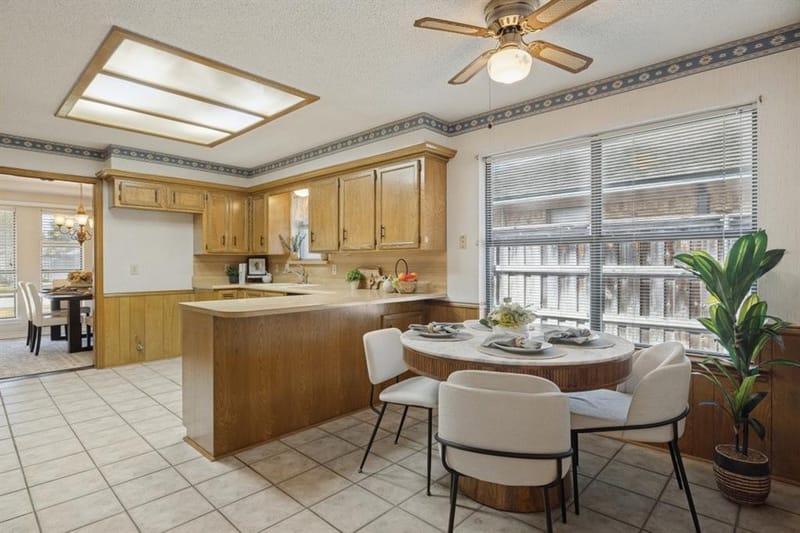 1721 Guildford Street, Garland TX 75044 - Photo 8