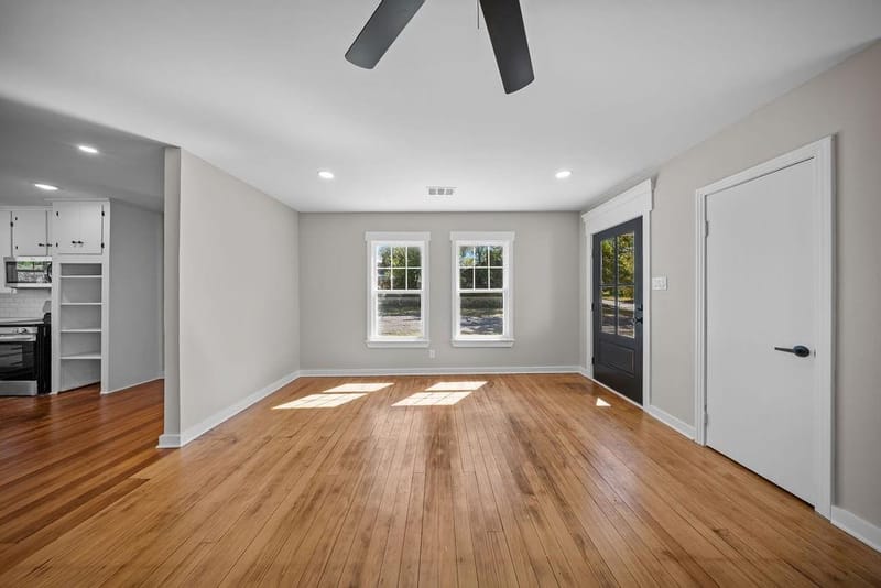 610 N Shawnee Street, Ennis TX 75119 - Photo 14