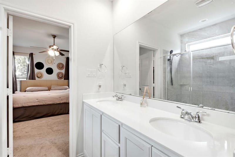900 Crockett Street, Aubrey TX 76227 - Photo 20