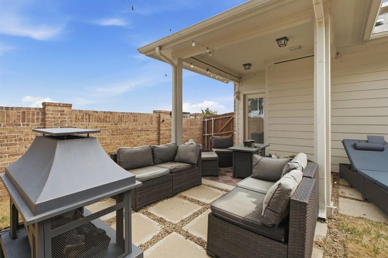 900 Crockett Street, Aubrey TX 76227 - Photo 30