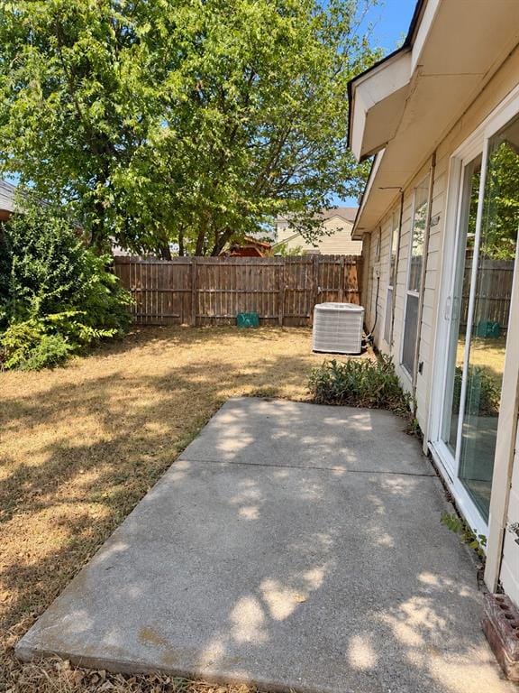 1026 Sanders Drive, Duncanville TX 75137 - Photo 5