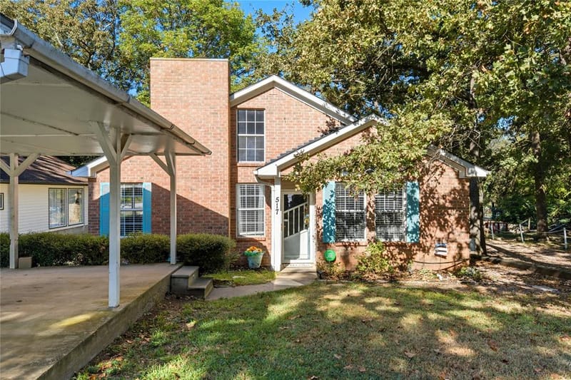 517 Shore Line Drive, Tool TX 75143