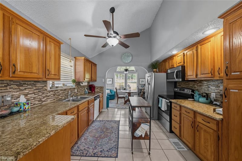 517 Shore Line Drive, Tool TX 75143 - Photo 5
