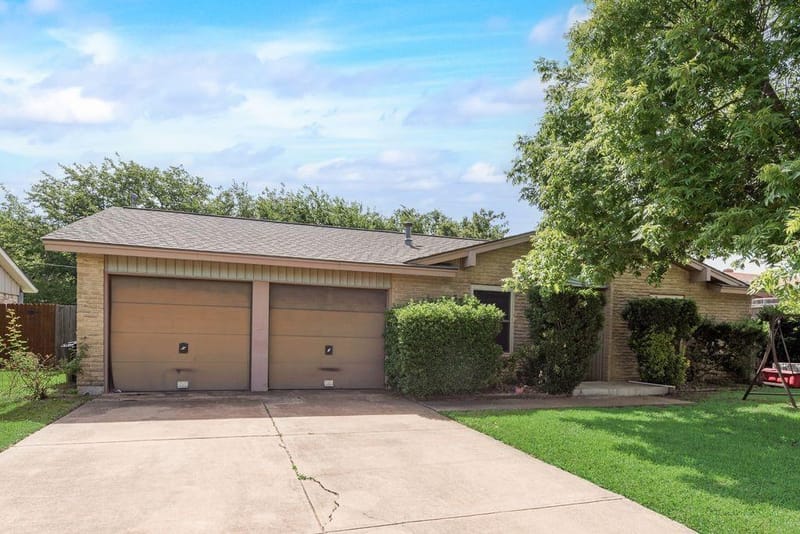 6536 Wakefield Road, North Richland Hills TX 76182 - Photo 2