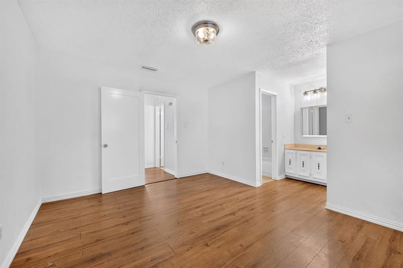 4 E Mountain Creek Court # 11, Grand Prairie TX 75052 - Photo 9