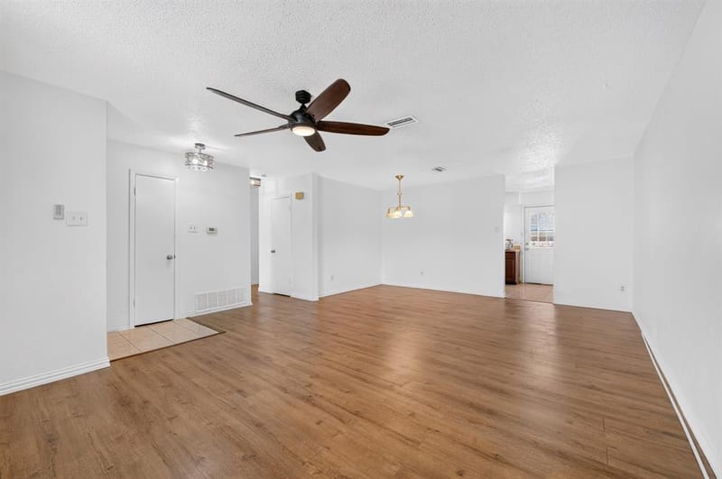4 E Mountain Creek Court # 11, Grand Prairie TX 75052 - Photo 4