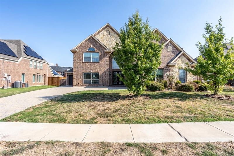 4803 Comstock Way, Mansfield TX 76063 - Photo 2