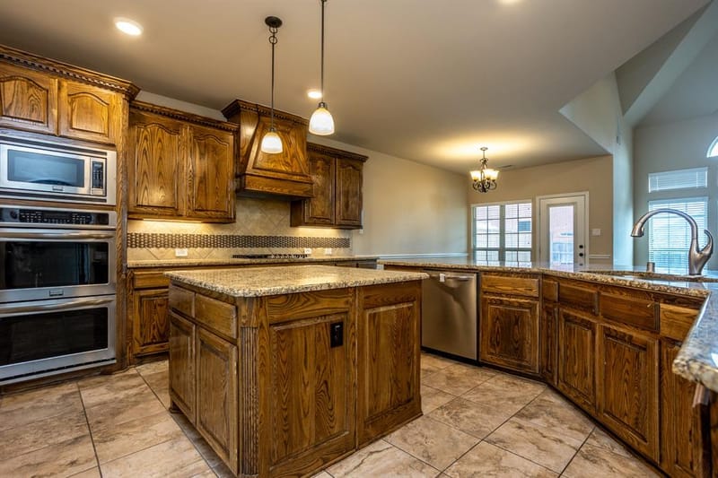 4803 Comstock Way, Mansfield TX 76063 - Photo 9