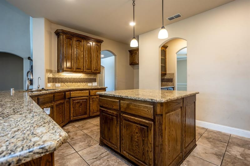 4803 Comstock Way, Mansfield TX 76063 - Photo 11