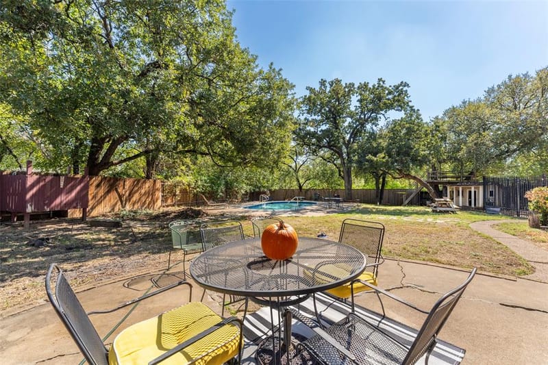 1803 Arrowhead Drive, Pantego TX 76013 - Photo 24