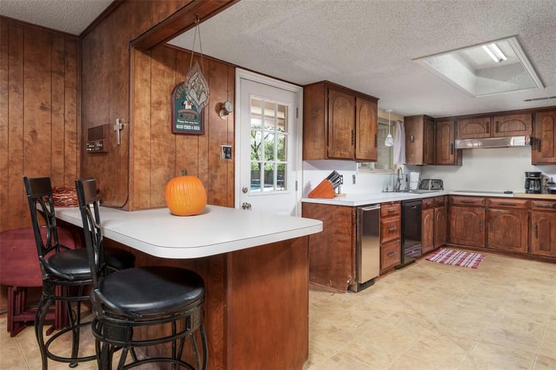 1803 Arrowhead Drive, Pantego TX 76013 - Photo 8