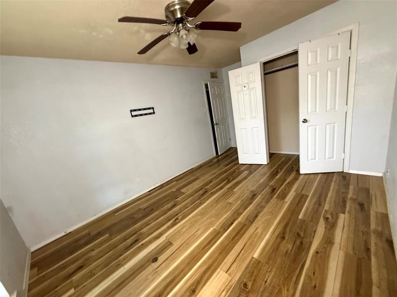 305 S Willow Street, Mansfield TX 76063 - Photo 13