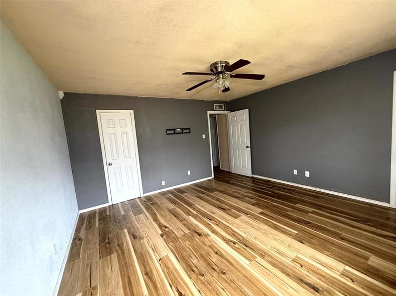 305 S Willow Street, Mansfield TX 76063 - Photo 22