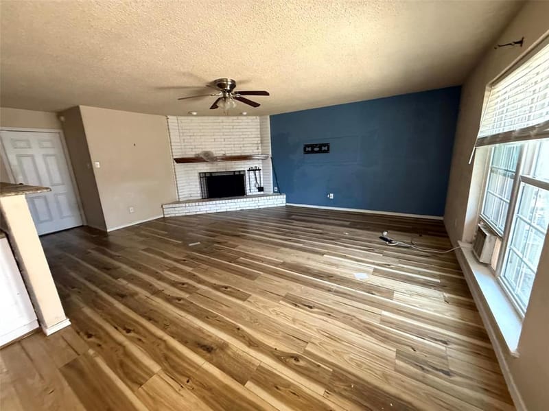 305 S Willow Street, Mansfield TX 76063 - Photo 11