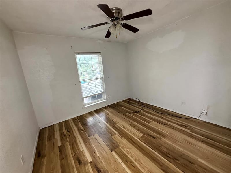 305 S Willow Street, Mansfield TX 76063 - Photo 19