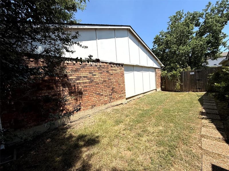 305 S Willow Street, Mansfield TX 76063 - Photo 25