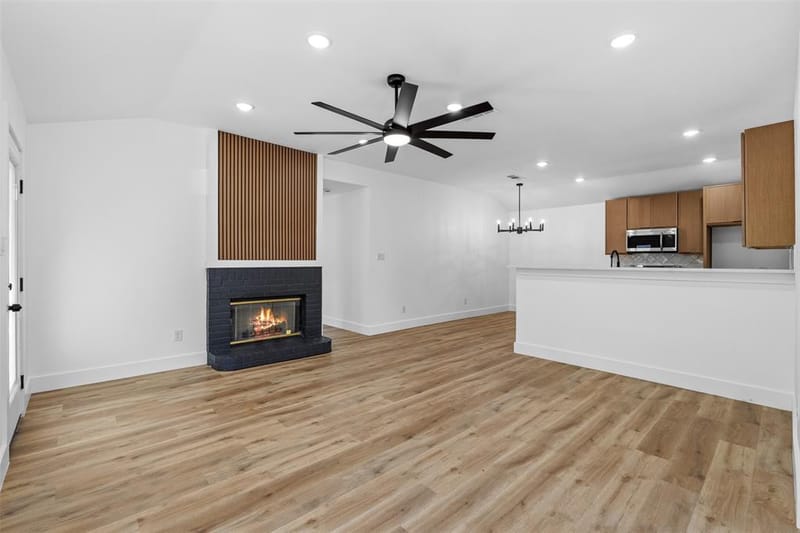 10232 Blackjack Oaks Drive, Dallas TX 75227 - Photo 5