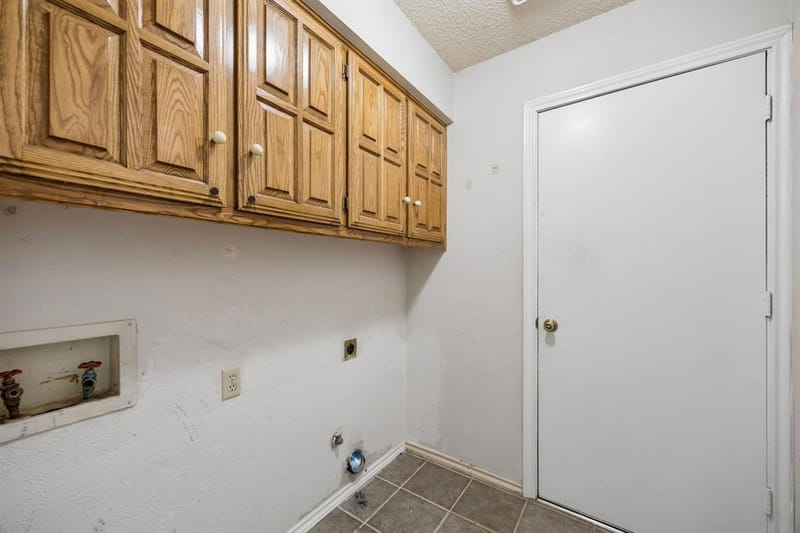3702 Elmcrest Circle, Garland TX 75040 - Photo 16