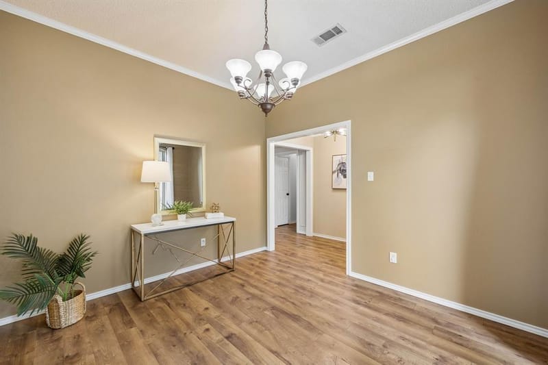 3702 Elmcrest Circle, Garland TX 75040 - Photo 4