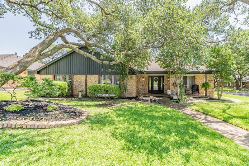 2211 Midhurst Drive, Arlington TX 76013 - Photo 39