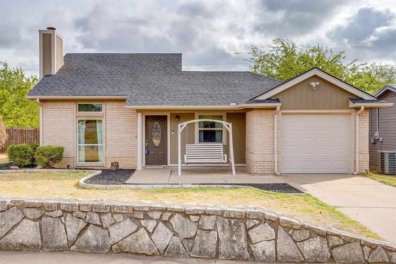 507 Heather Drive, Granbury TX 76048 - Photo 32