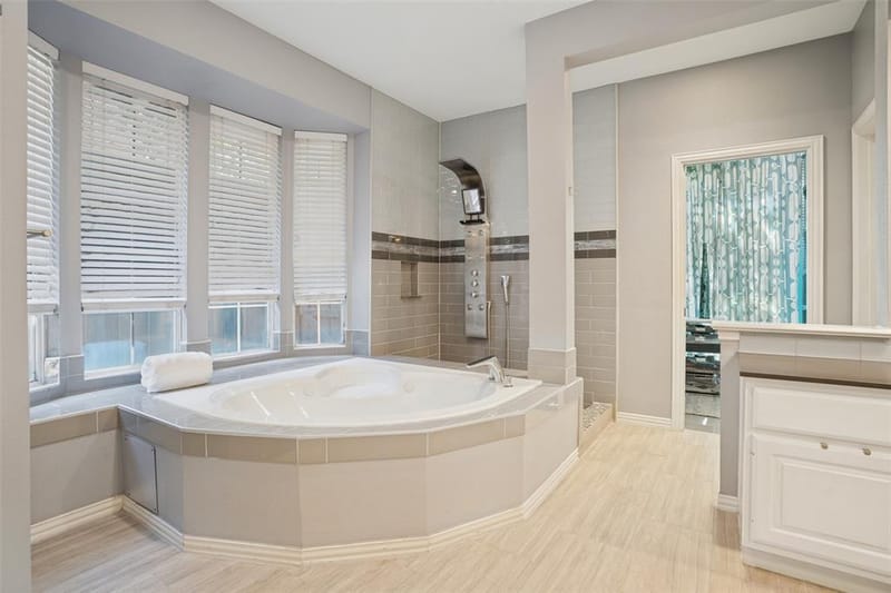 6209 Warrington Drive, Plano TX 75093 - Photo 21