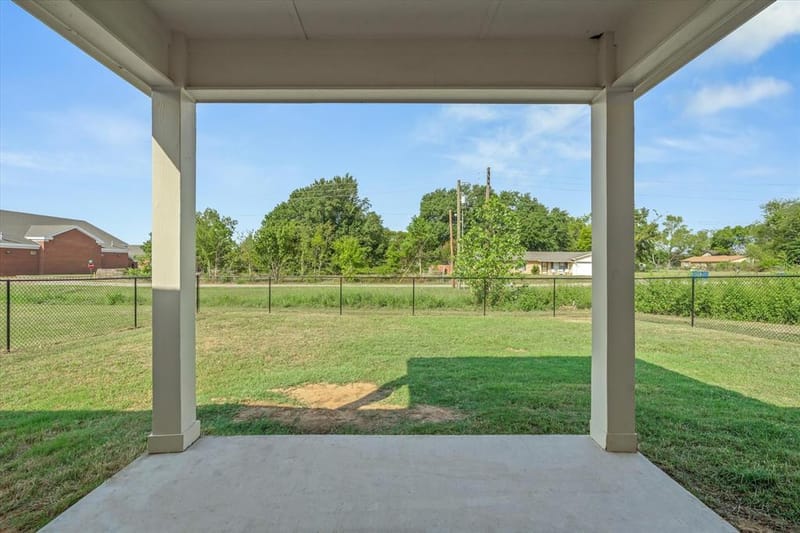 135 Spruce, Van TX 75790 - Photo 28
