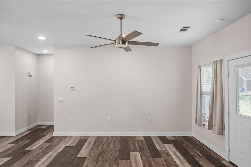 135 Spruce, Van TX 75790 - Photo 20