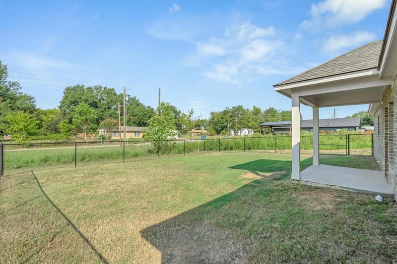 135 Spruce, Van TX 75790 - Photo 30