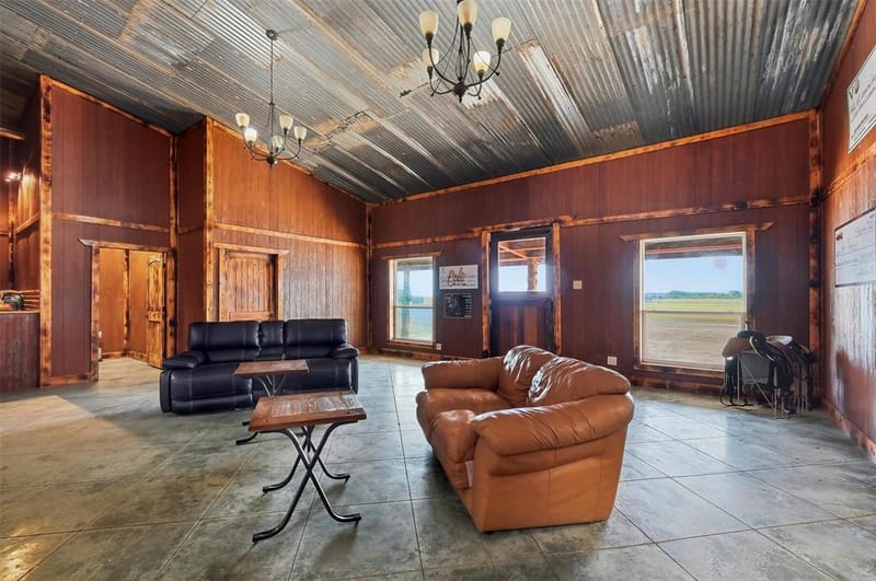13341 82 Highway E, Whitesboro TX 76273 - Photo 17