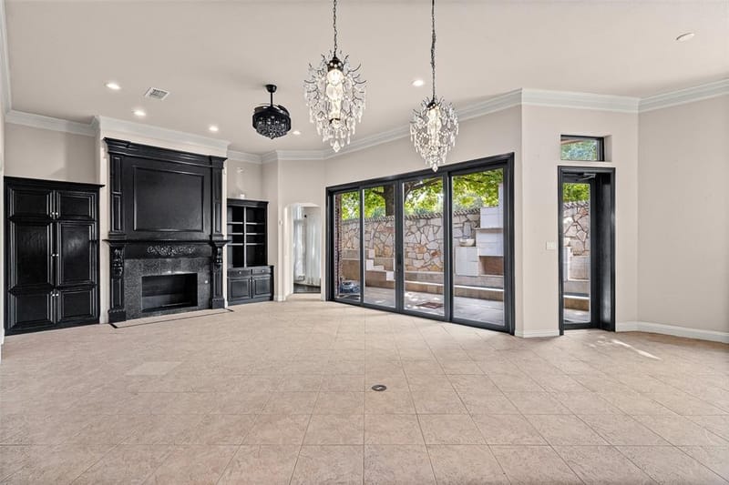 1900 Wilder Lane, Arlington TX 76006 - Photo 9