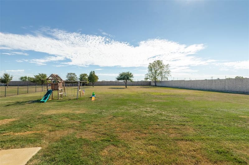 195 Las Colinas Trail, Cross Roads TX 76227 - Photo 34