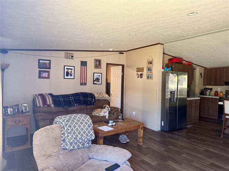 802 Lincoln Street, Campbell TX 75422 - Photo 2