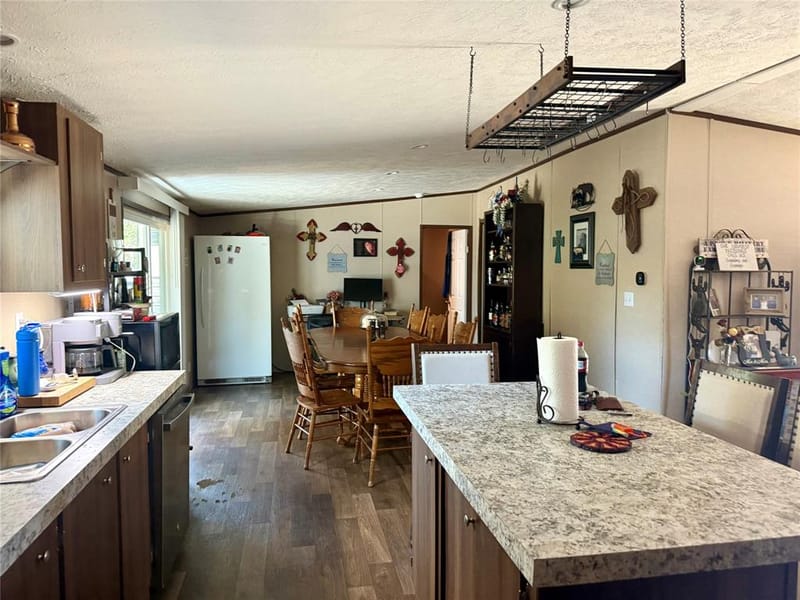 802 Lincoln Street, Campbell TX 75422 - Photo 6
