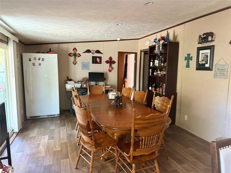 802 Lincoln Street, Campbell TX 75422 - Photo 7