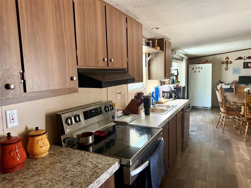 802 Lincoln Street, Campbell TX 75422 - Photo 5