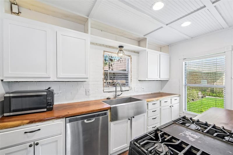 503 E Avenue F, Midlothian TX 76065 - Photo 7