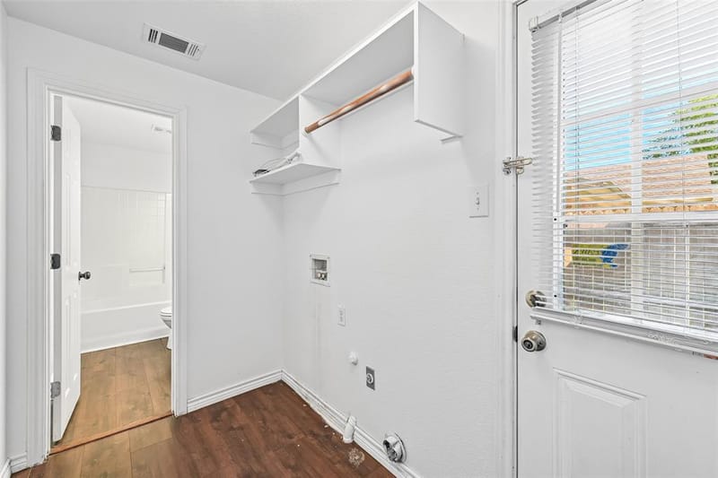 503 E Avenue F, Midlothian TX 76065 - Photo 9