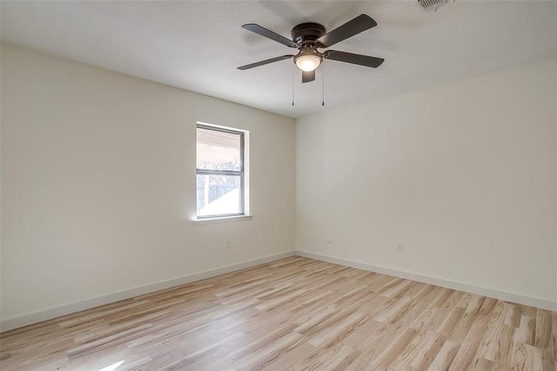 2421 Meadow View, Bedford TX 76021 - Photo 27