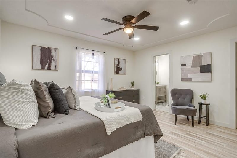 2421 Meadow View, Bedford TX 76021 - Photo 19