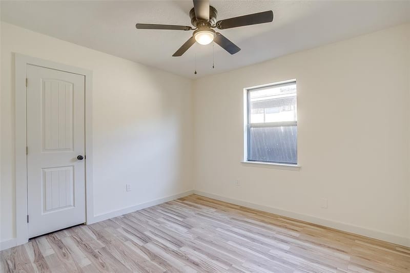 2421 Meadow View, Bedford TX 76021 - Photo 25