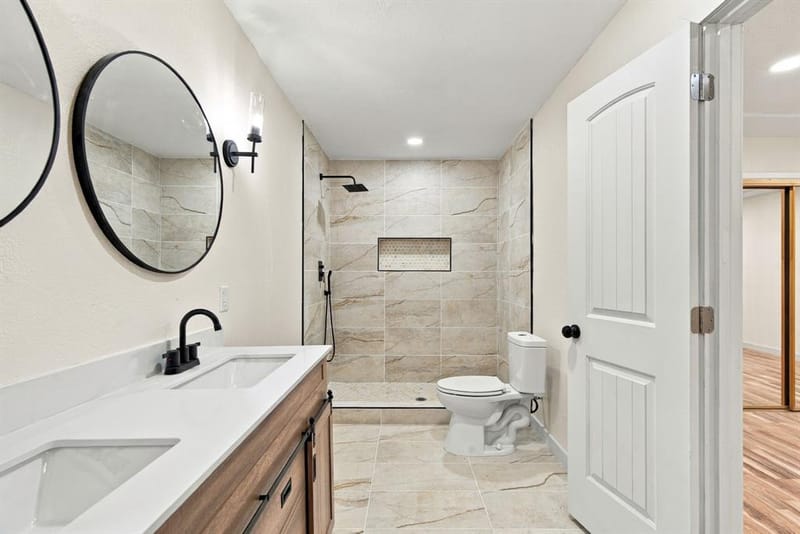 2421 Meadow View, Bedford TX 76021 - Photo 21