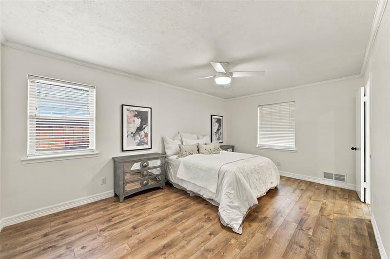 8311 Baumgarten Drive, Dallas TX 75228 - Photo 18