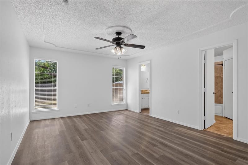 1016 Westminster Lane, Mansfield TX 76063 - Photo 14