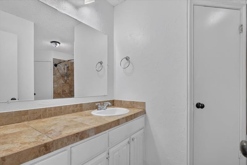 1016 Westminster Lane, Mansfield TX 76063 - Photo 19