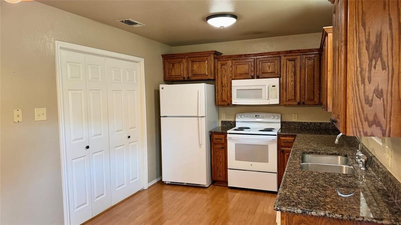 104 Herron Street, Farmersville TX 75442 - Photo 11