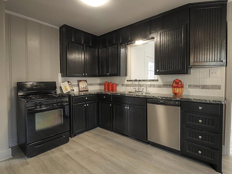 1705 N Riverside Drive, Fort Worth TX 76111 - Photo 11