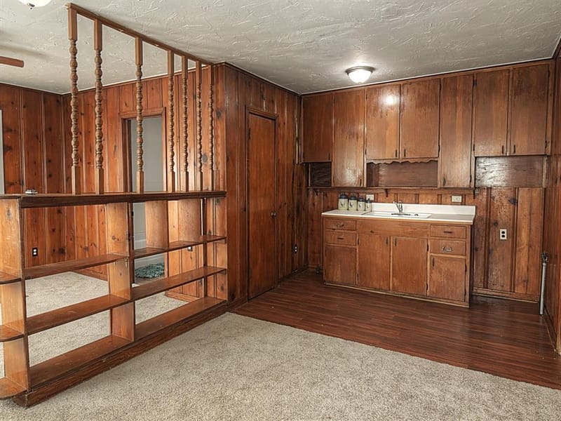 1705 N Riverside Drive, Fort Worth TX 76111 - Photo 31