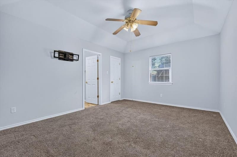 401 S Llano Street, Whitney TX 76692 - Photo 9