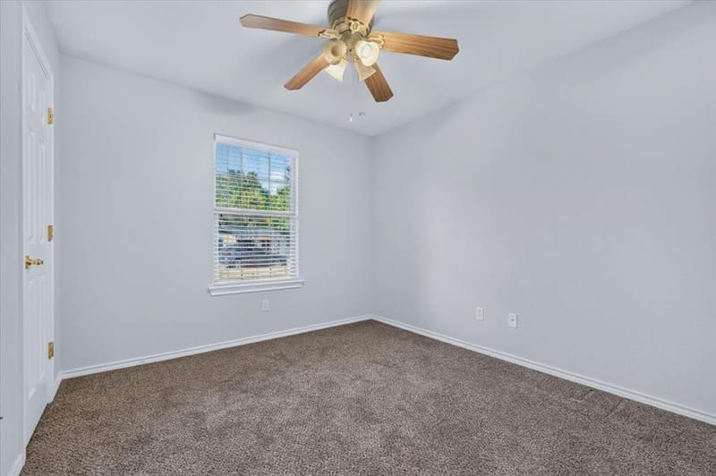 401 S Llano Street, Whitney TX 76692 - Photo 14